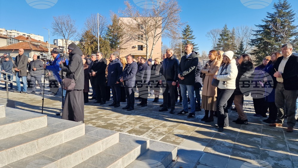 Шумен - откриване на закрит плувен комплекс - церемония