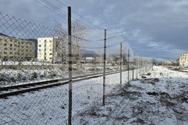 Враца - НКЖИ - ограда - железопътна линия