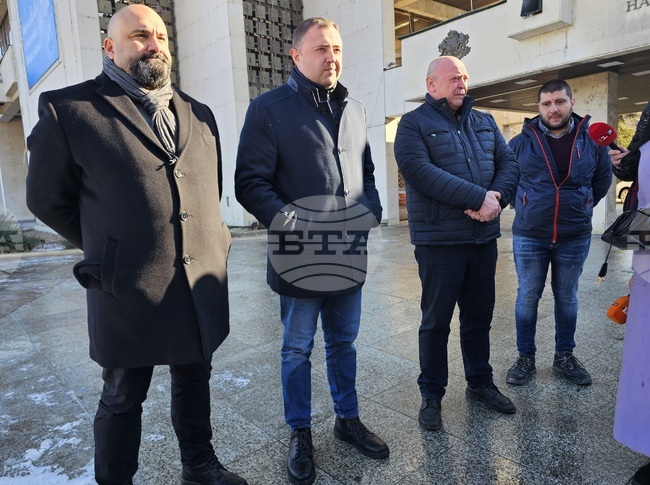 Продължава обработката на вътрешнокварталните улици в Русе 