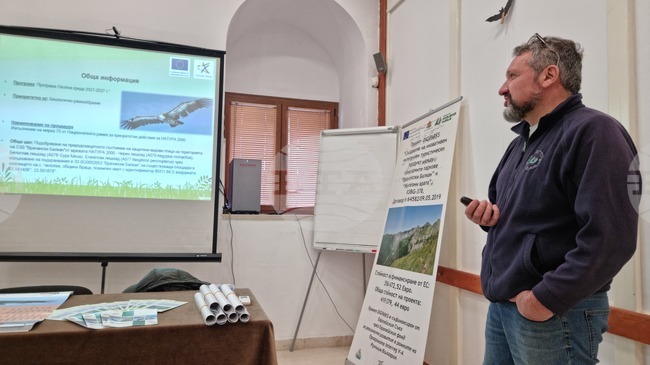 Четиригодишен проект за подхранване на лешояди изпълнява дирекцията на Природен парк „Врачански Балкан“ 