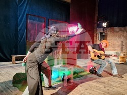 Шумен - Драматично-куклен театър „Васил Друмев“ - „Сладкопойното магаре“