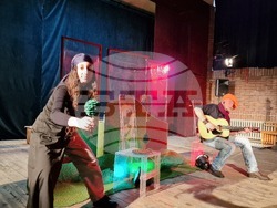 Шумен - Драматично-куклен театър „Васил Друмев“ - „Сладкопойното магаре“