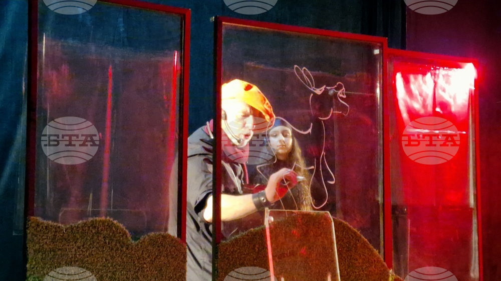 Шумен - Драматично-куклен театър „Васил Друмев“ - „Сладкопойното магаре“