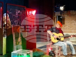 Шумен - Драматично-куклен театър „Васил Друмев“ - „Сладкопойното магаре“