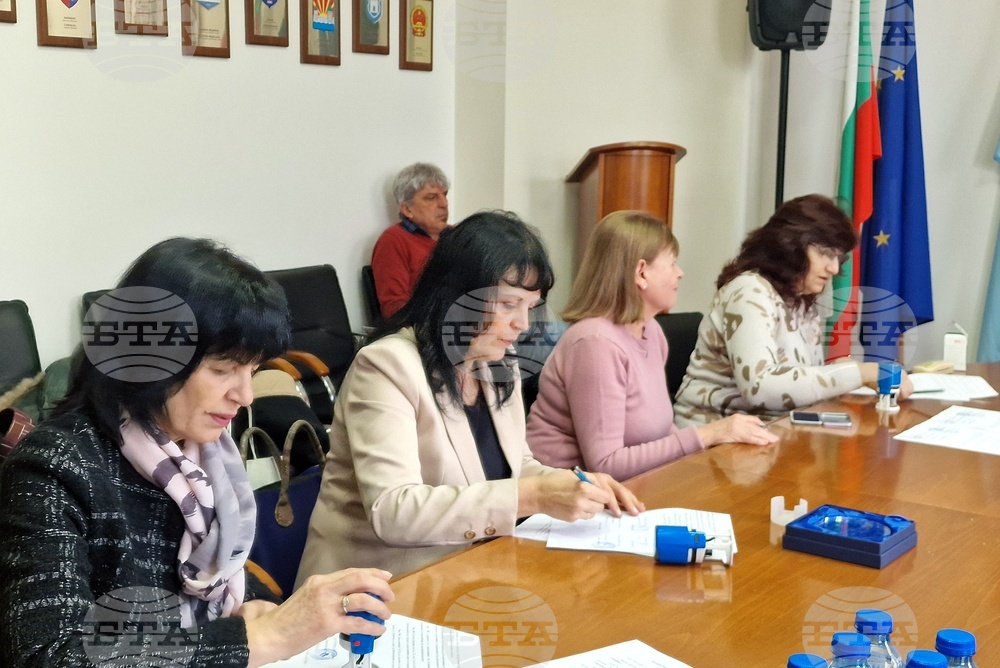 Монтана – пресконференция - образование – договор