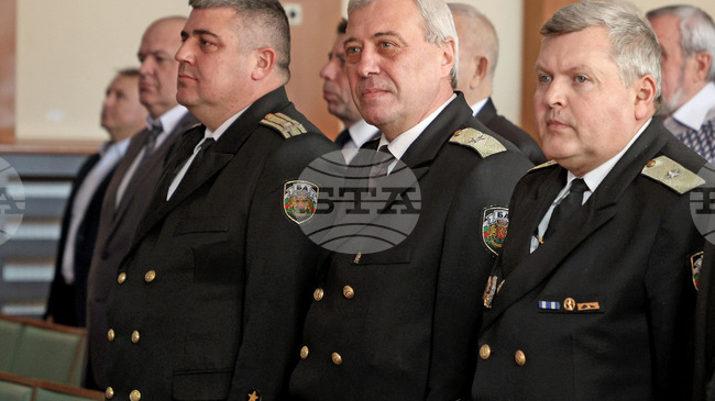 Висшето военноморско училище във Варна ще има Институт за научни изследвания