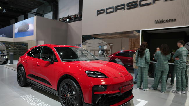Продажбите на „Порше“ в Китай са спаднали с 26 на сто през 2025 г.