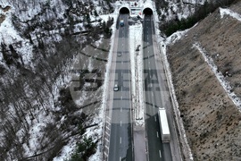 Правец - автомагистрала "Хемус" - изглед - зима