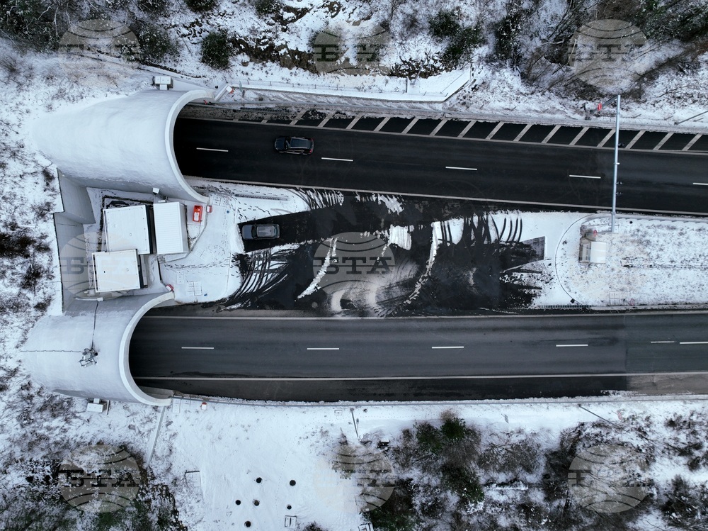 Правец - автомагистрала "Хемус" - изглед - зима