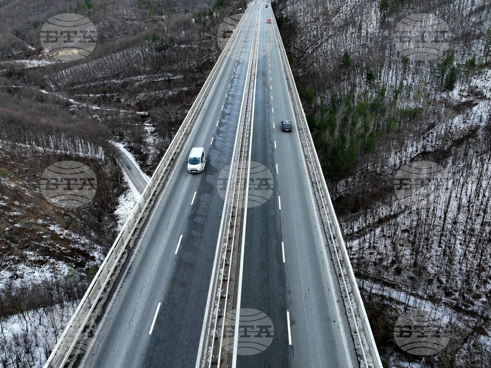 Правец - автомагистрала "Хемус" - изглед - зима