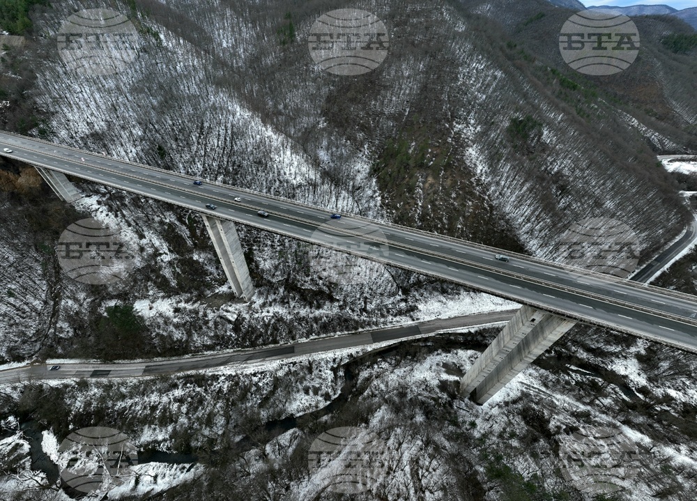 Правец - автомагистрала "Хемус" - изглед - зима