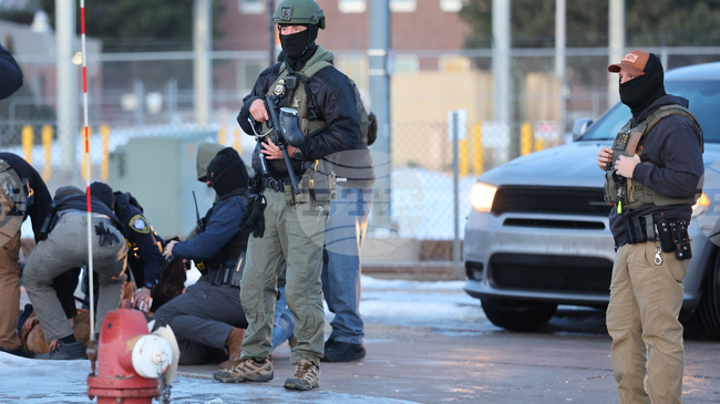 Министерството на вътршната сигурност на САЩ ще изпрати още стотици полицаи в Минесота