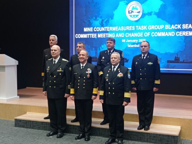 С официална церемония бе извършена смяна на командването на Военноморската противоминна група в Черно море „MCM BLACK SEA“