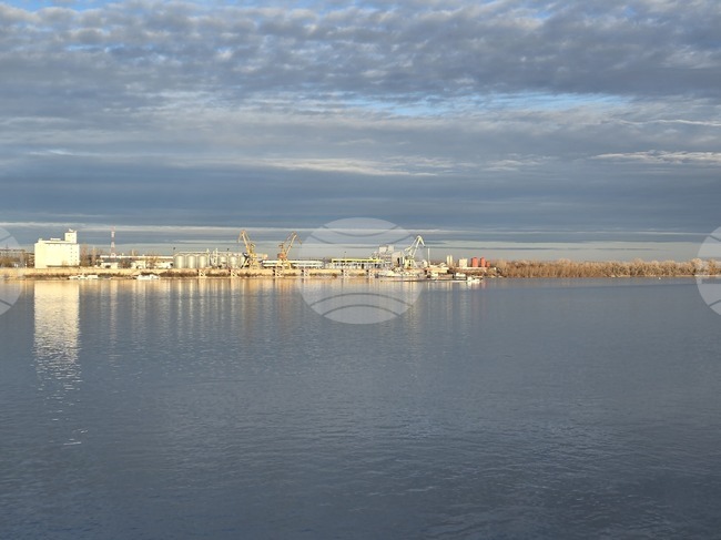 Няма отклонения от нормите за водите на река Дунав, казаха от МОСВ във връзка с потъналия румънски кораб