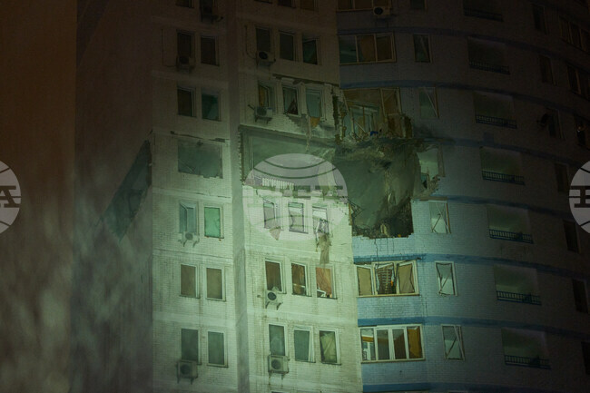 Зеленски предупреди, че украинските разузнавателни служби очакват масирана руска атака