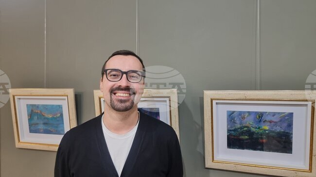 Най-страшните чудовища са тези, които живеят вътре в хората и сърцата им, каза за БТА авторът на романа „Мамник“ Васил Попов 