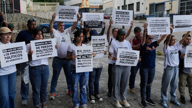 Броят на освободените във Венецуела затворници нарасна до 18