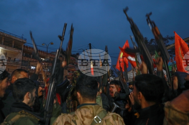 Кюрдските сили отрекоха твърденията, че сирийската армия е установила пълен контрол над квартал "Шейх Максуд" в Алепо 