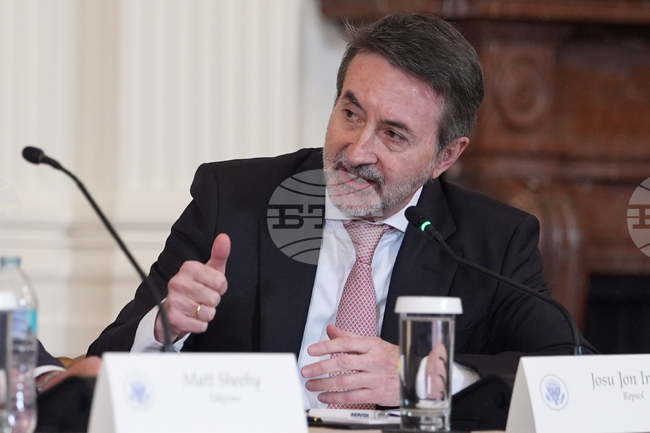 Най-големият петролен концерн на Испания заяви готовност да инвестира във Венецуела и да утрои производството си