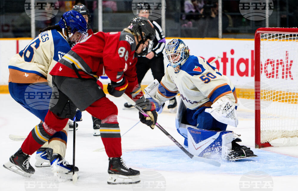 PWHL Goldeneyes Charge Hockey
