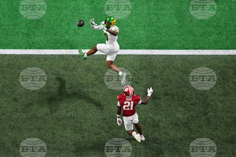 APTOPIX CFP Peach Bowl Football