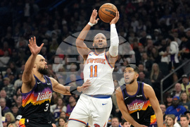 Knicks Suns Basketball