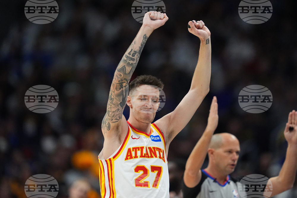 Hawks Nuggets Basketball