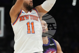 Knicks Suns Basketball