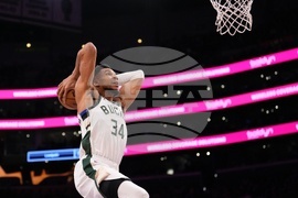 Bucks Lakers Basketball