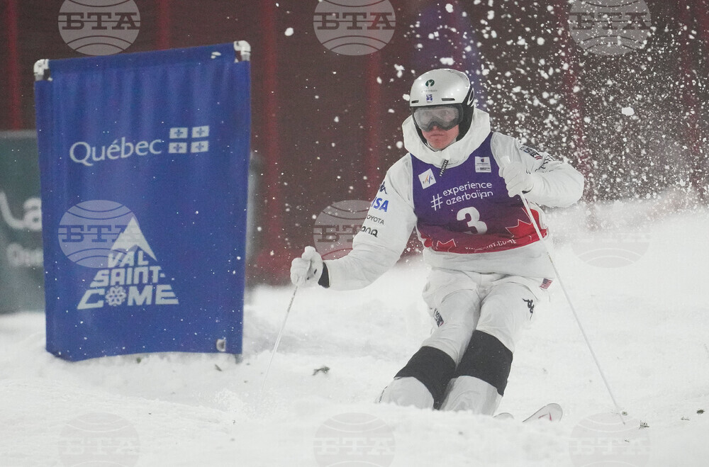 Canada WCup Freestyle Moguls Skiing