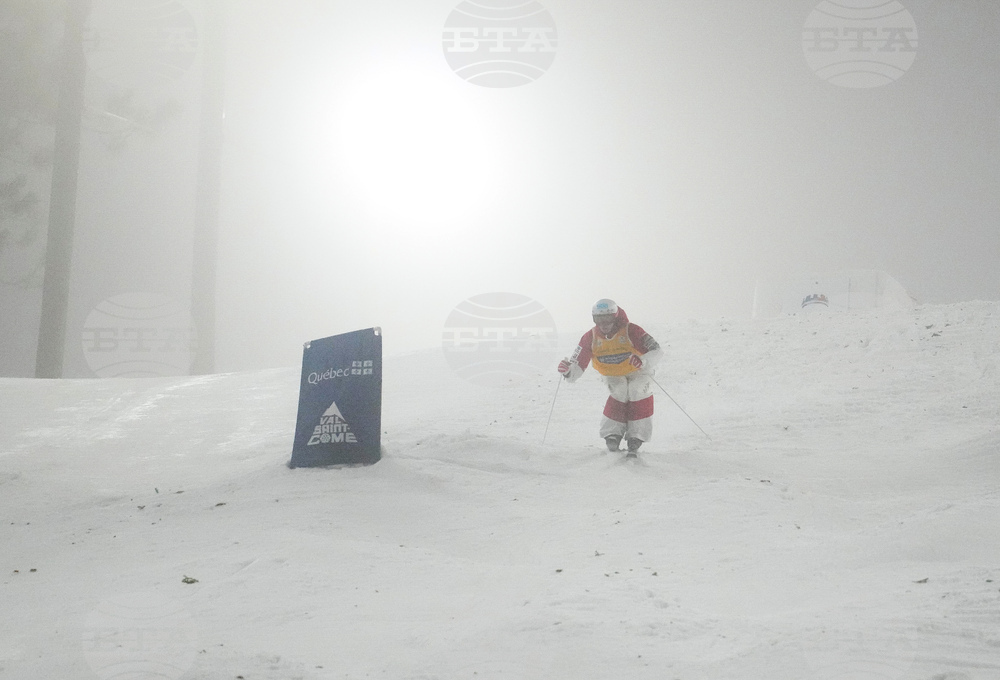 Canada WCup Freestyle Moguls Skiing