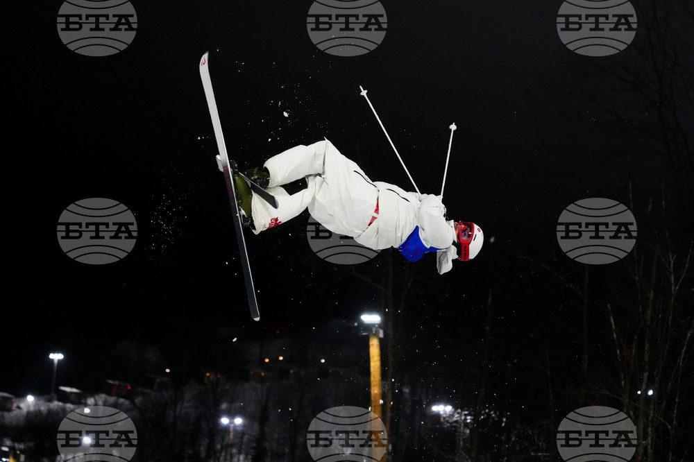 Canada WCup Freestyle Moguls Skiing