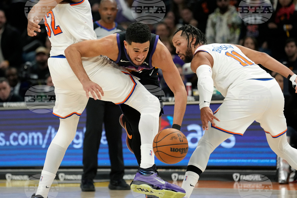 Knicks Suns Basketball