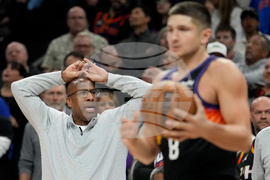 Knicks Suns Basketball