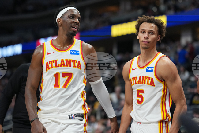 CORRECTION Hawks Nuggets Basketball