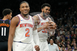 Knicks Suns Basketball