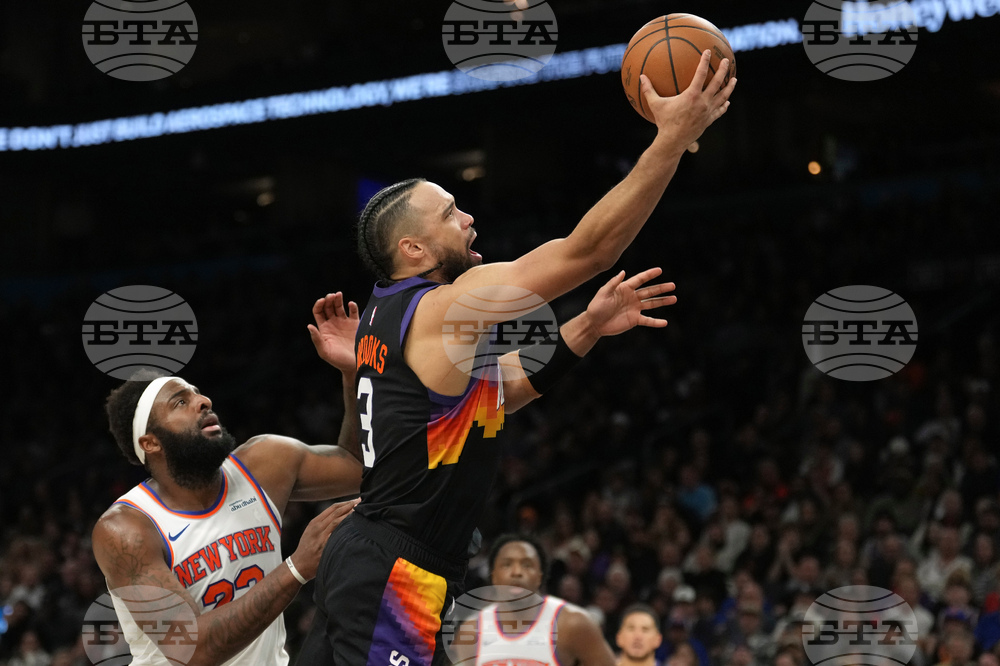 Knicks Suns Basketball