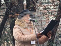 Сурвакарско шествие на сурвакари от Пернишко гостува в София