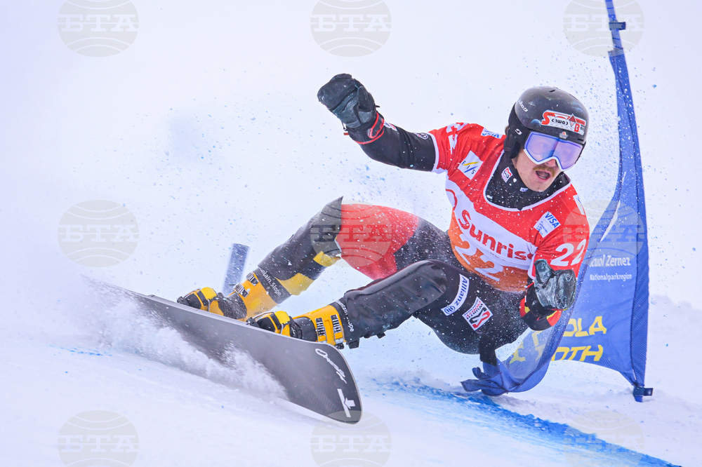 Switzerland Alpine Snowboard