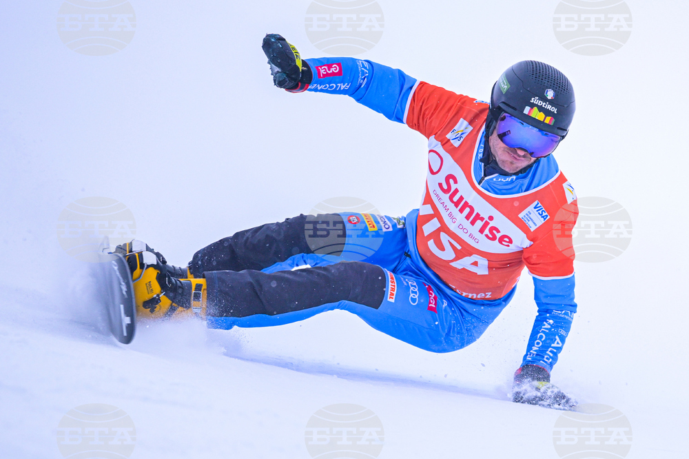 Switzerland Alpine Snowboard