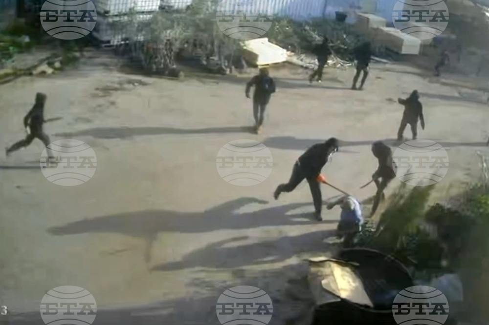 CORRECTION Mideast Wars West Bank Settlers Attack