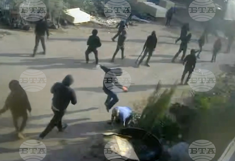 CORRECTION Mideast Wars West Bank Settlers Attack