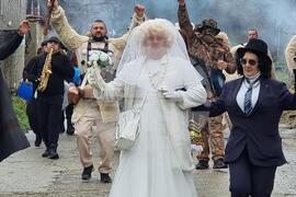 Бобошево - кукери - шествие