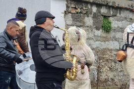 Бобошево - кукери - шествие