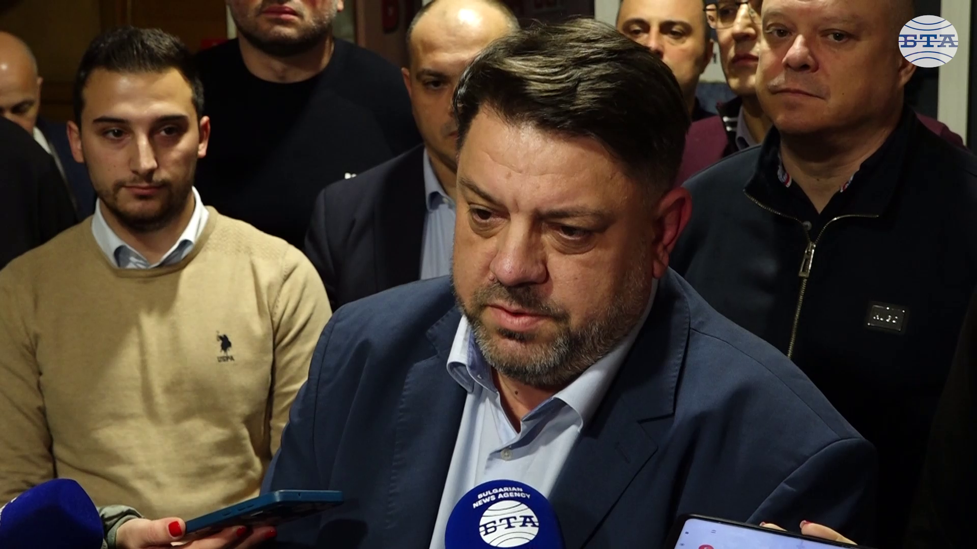 Времето за свикване на конгрес на БСП е непосредствено след изборите, нямам намерение да подам оставка, каза Атанас Зафиров