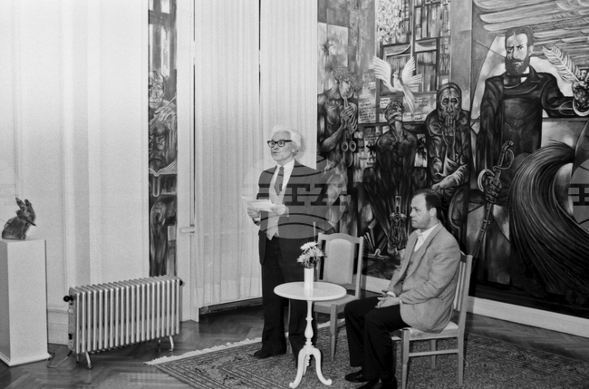 Иван Спасов - литературен критик и публицист