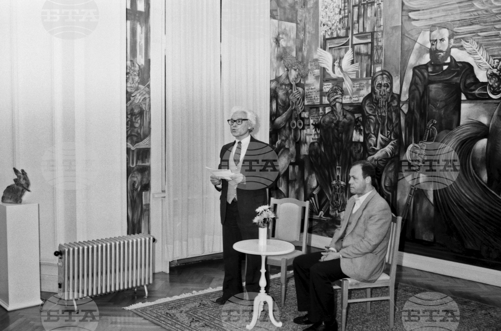 Иван Спасов - литературен критик и публицист