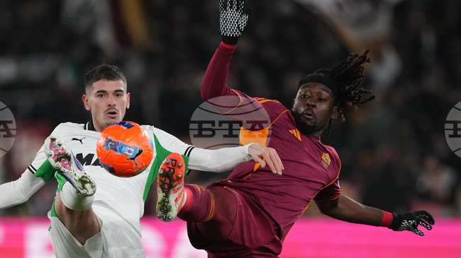 Рома спечели срещу Сасуоло и приближи върха в италианското футболно първенство