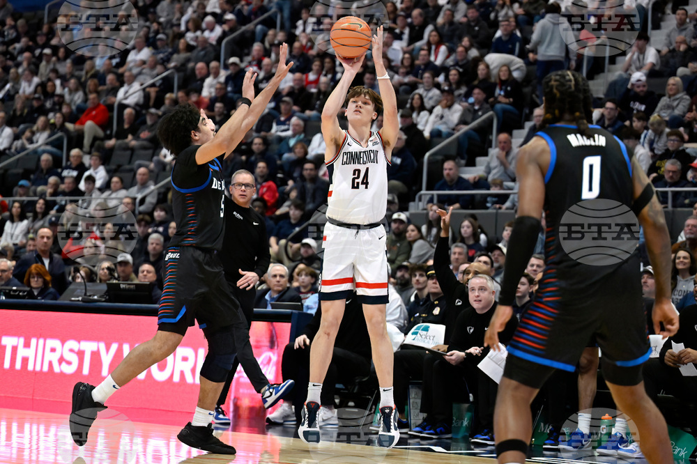 DePaul UConn Basketball