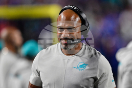 Falcons-Coach Football